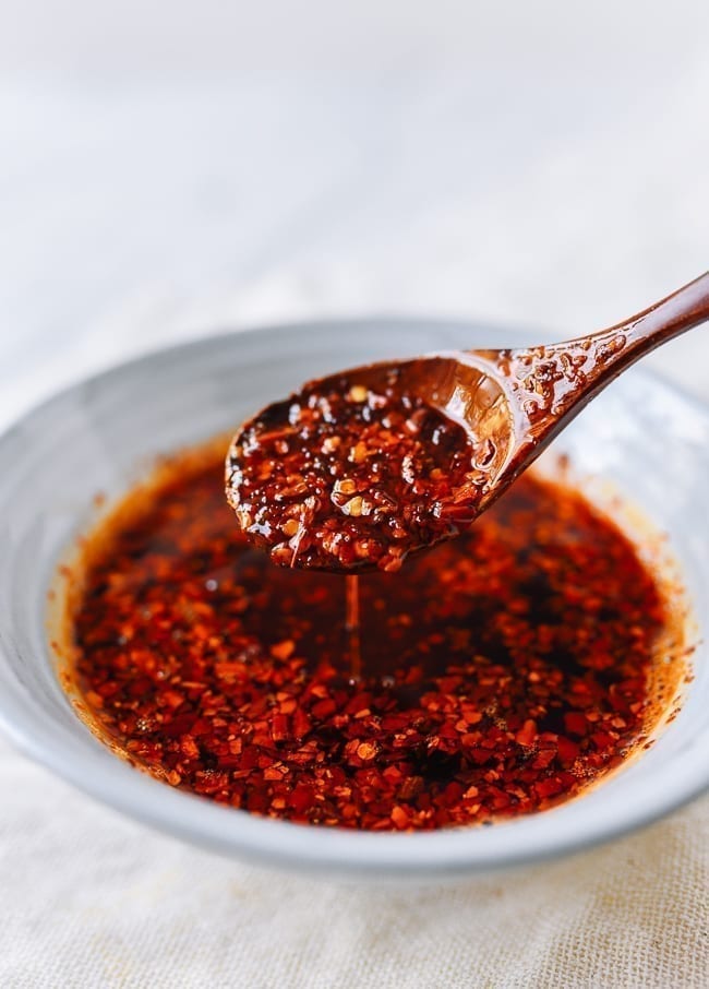Homemade Chili Oil Wins: Better Taste, Cheaper Than Store-Bought